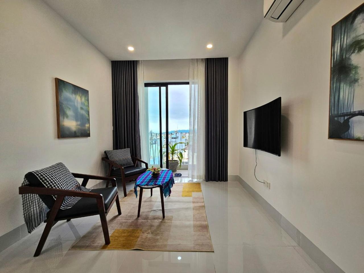 Apartment Mtr & *